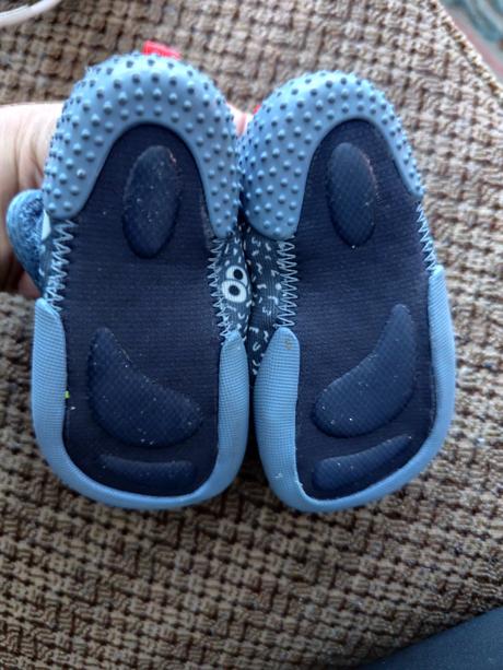 Barefoot topánočky do vody, decathlon,19