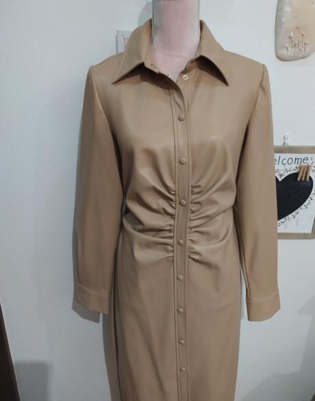 Koženkové šaty, orsay,38