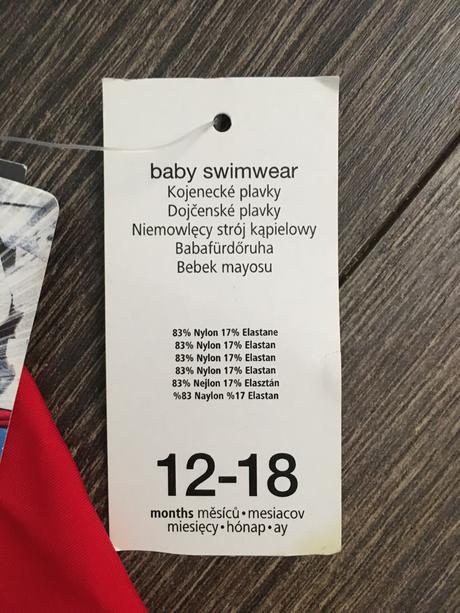 Plavky spiderman, 86