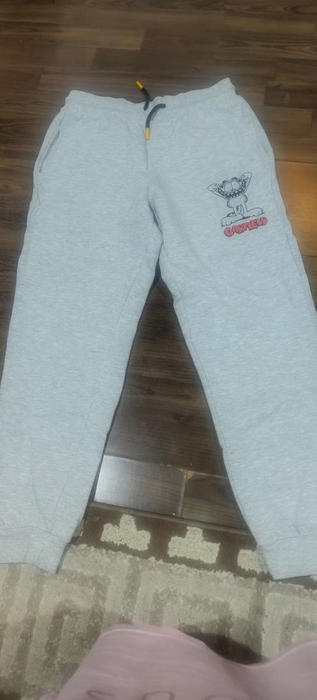 Teplaky trochu za teplene, 164