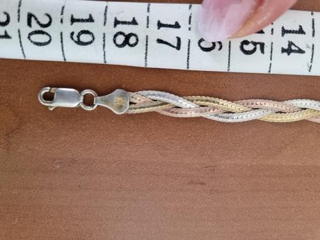 Trojfarebný prepletaný strieborný náramok, 