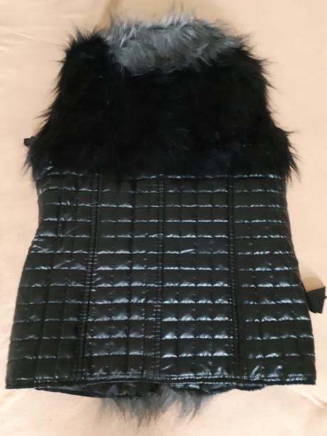 Štýlová vesta s kožušinkou, m