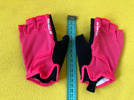 Cyklistické rukavice, 134