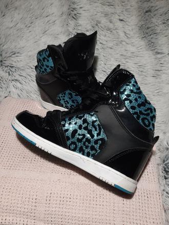 Pastry tenisky so skrytou platformou, 38