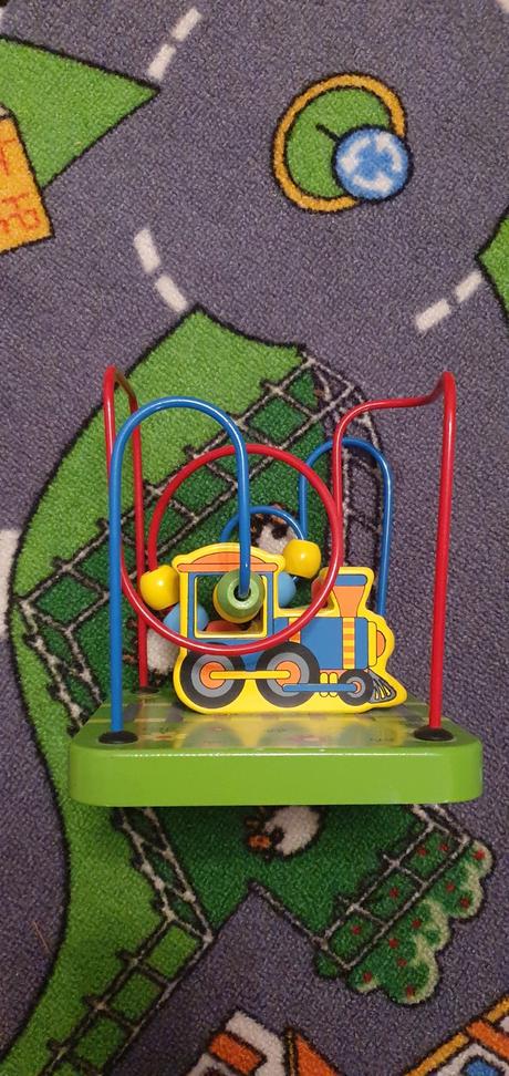 Drevená vodiaca guličková hra, 