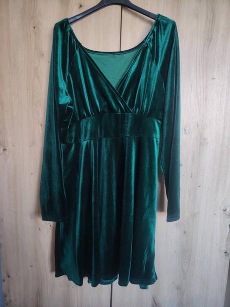 Krasne nove saty, xxl