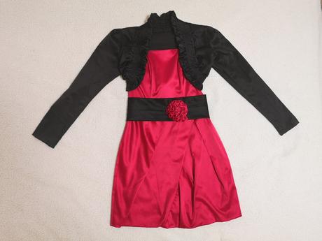 Spoločenské minišaty, 38