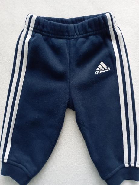 Tepláčky adidas veľ 68.   (3-6 mes.), adidas,68