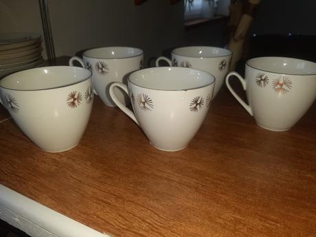 Šiaľky zo zlatým vzorom, 