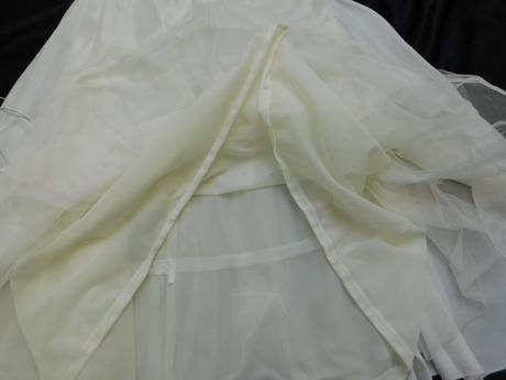 Luxusne nadherne svadobne saty(komplet), 38