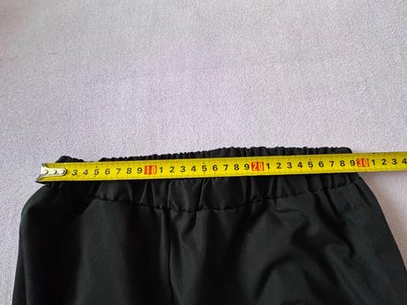 Tenké nohavice, 158