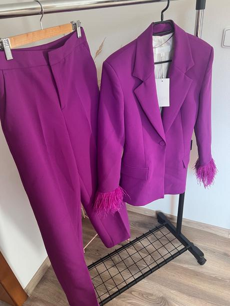 Zara viralny sakovy komplet s perím, zara,s
