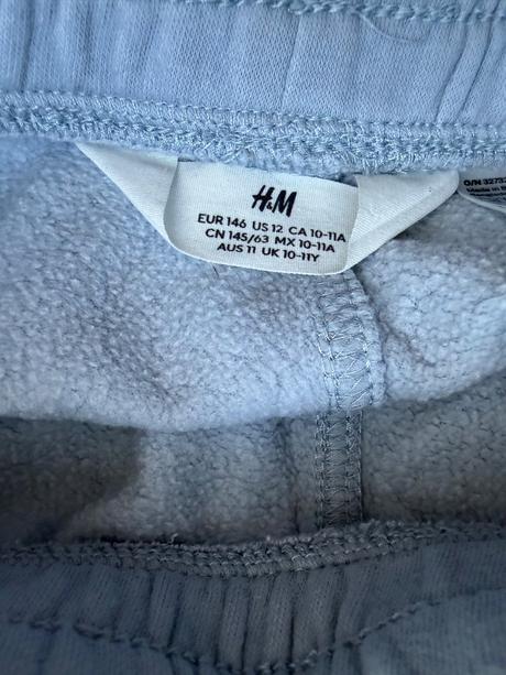 Bledomodré teplákove kraťase, h&m,146