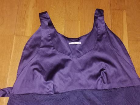 Zaujímavé zavinovacie šaty skunkfunk, 40