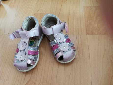 Dievčenské sandále, baťa,21
