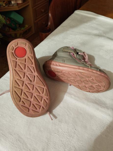 Predám topánky jar-leto, protetika,22