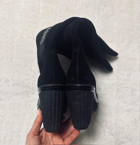 Čierne čižmy na platforme zn. calvin klein jeans, 39