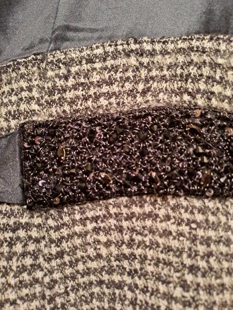 Zaujímavé  vlnené vintage šaty s bolerkom, 38