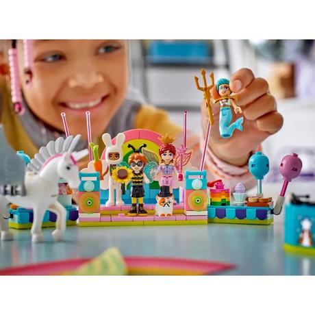 Lego friends - kostýmová párty s jednorožcom,