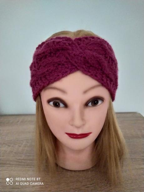 Štrikovana čelenka, 