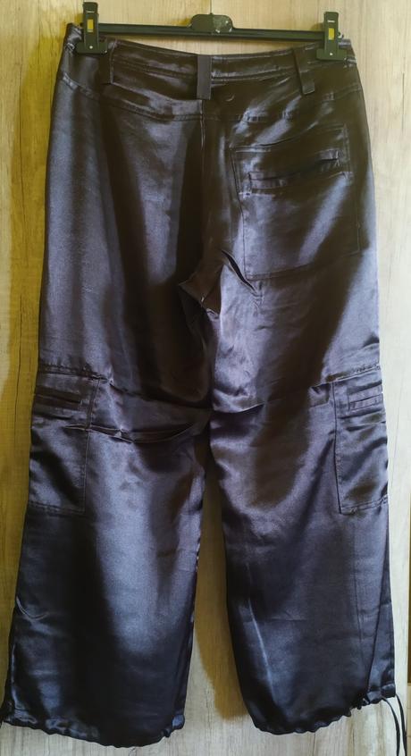 Saténové nohavice, 38