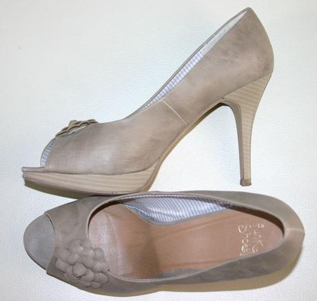 41 elegantné lodičky s kvietkom, 41