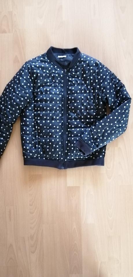 Dievčenská bunda, 164