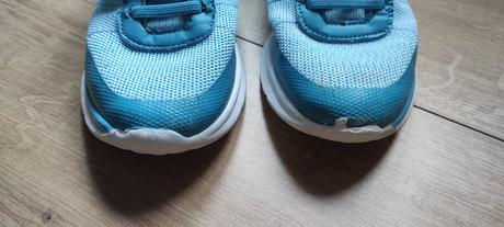 Tenisky, authority,34