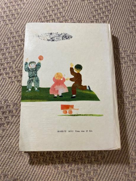 Krásna stará retro kniha babička božena němcová 65,
