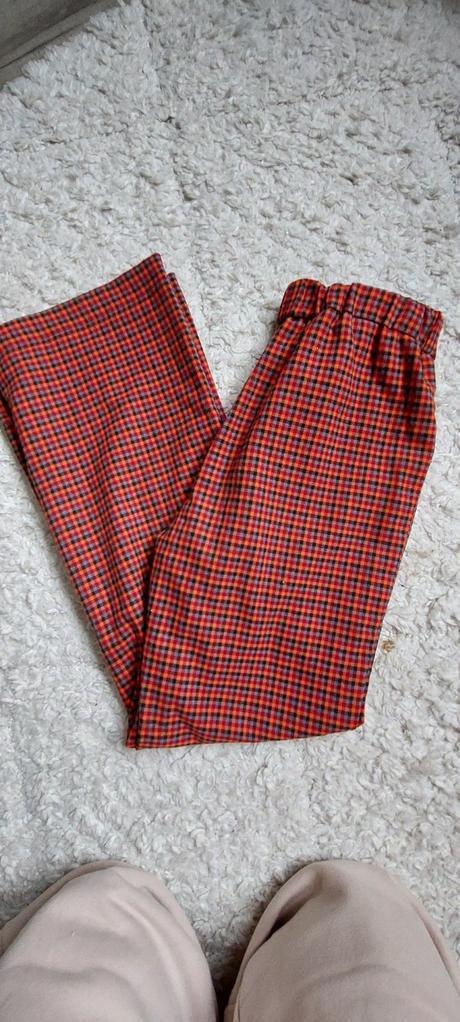 Karovane gate zara, zara,152