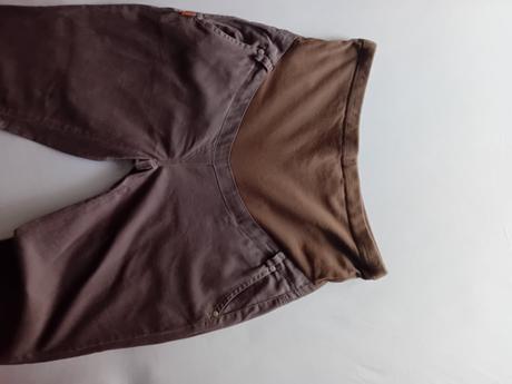 Tehotenské nohavice, 38