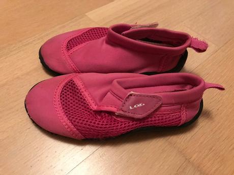 Topánky do mora, 28