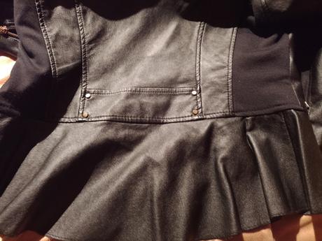 Koženková bunda, s