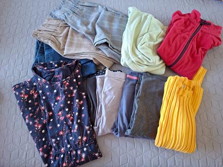 Balík oblečenia pre dievča 10-12 rokov, 140–152