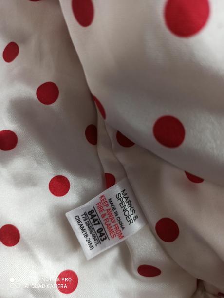Biely kožuštek, marks & spencer,92