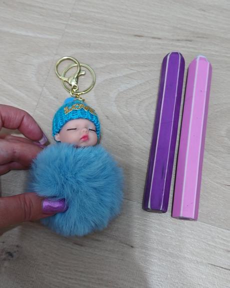 Bábika na kľúče/tašku a 2 x guma, 
