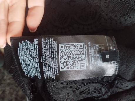 Nové pletené guess saty, guess,s