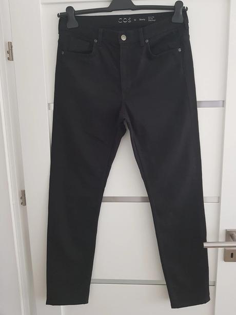 Čierne džínsy zn. cos , veľkosť 32, cos,32