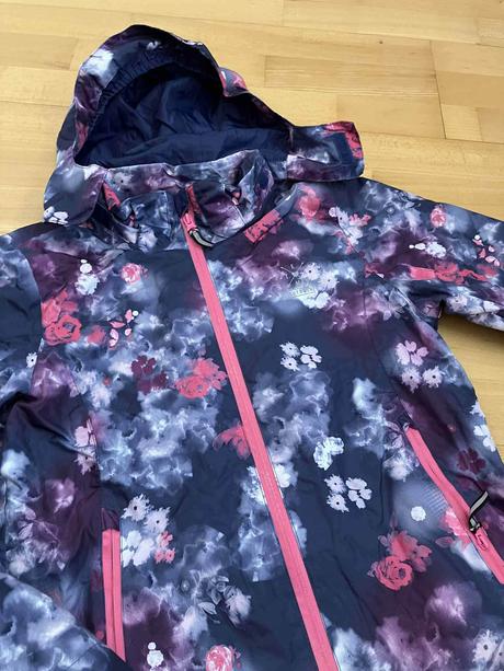 Prechodná bunda, 146