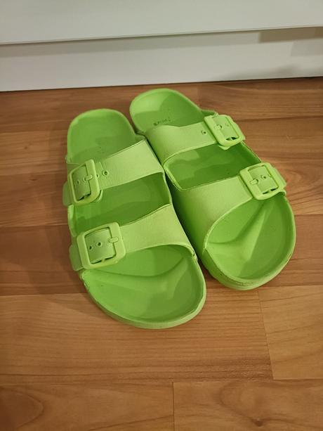 Gumenné slapky, sinsay,34