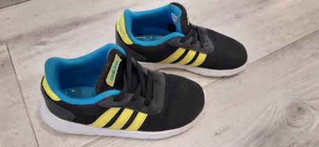 Tenisky adidas č. 26, adidas,26