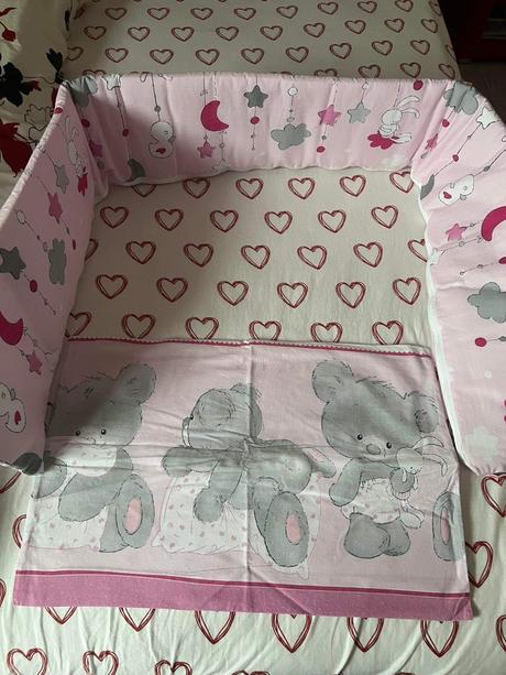 Obliečky do postieľky, 