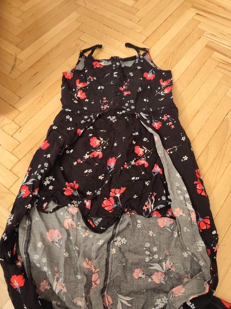 Overal so sukňou 134/140, 134