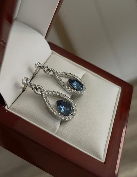 Strieborné náušnice, swarovski