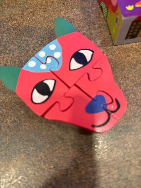 Drevené puzzle a kocky, 