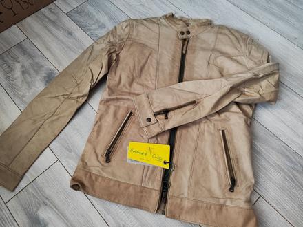 Kožená bunda, 176