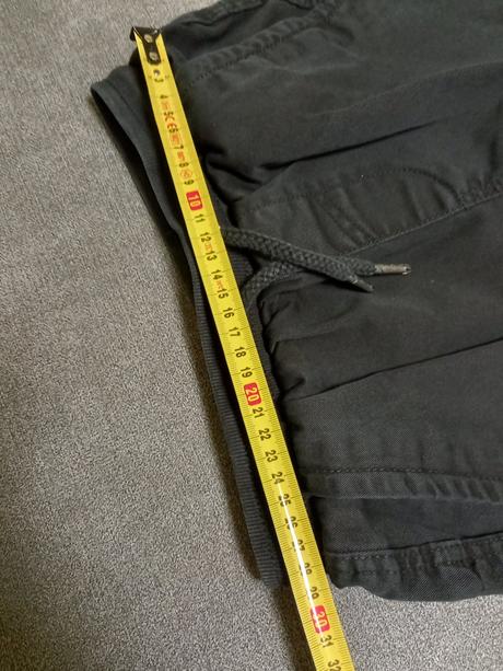 Kapsače, reserved,140