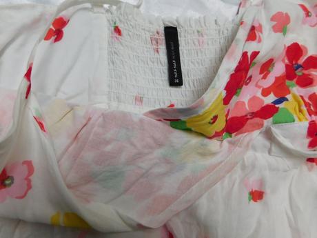 Kvalitny vzdušny letny top, naf naf,36