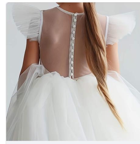 Šaty pre družičku, 104