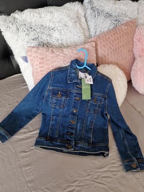 Reserved  bunda, reserved,128